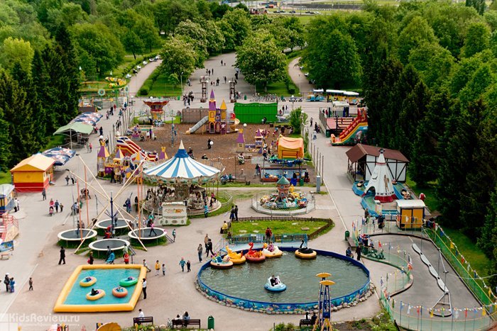 Адрес: пр. Обуховской Обороны, д. 149
Станция метро: Ломоносовская.
Вход свободный
Атракционы платные